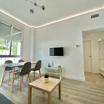 Almendros - Free Parking *