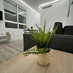 Almendros - Free Parking דירה *