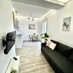 Almendros - Free Parking דירה