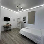 Almendros - Free Parking קורדובה