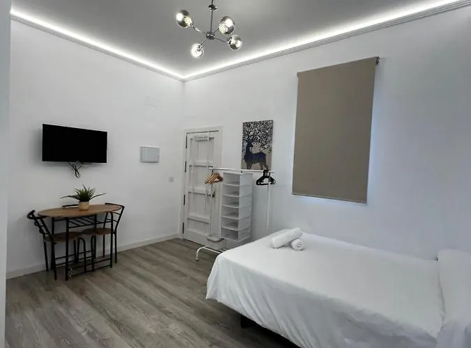 Almendros - Free Parking Córdoba