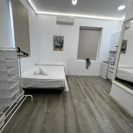 Almendros - Free Parking Apartment Cordoba