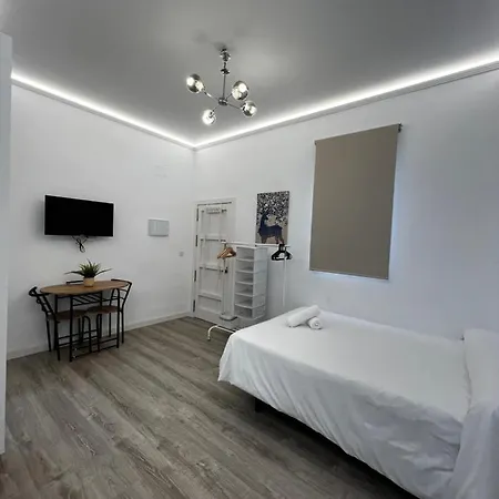 Almendros - Free Parking Córdoba