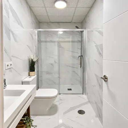Almendros - Free Parking Apartment *