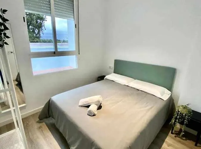 Almendros - Free Parking Apartman *