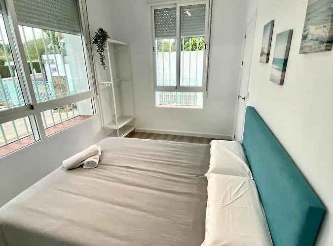 Almendros - Free Parking Кордова