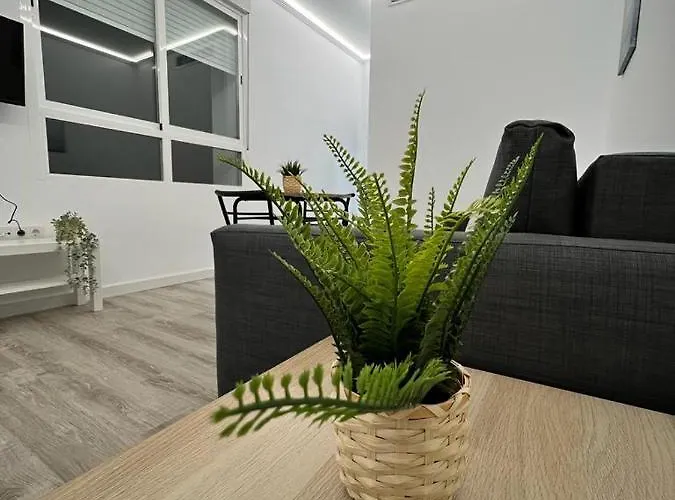 Almendros - Free Parking Apartman *